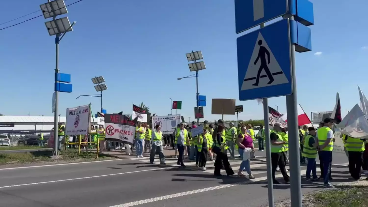 „Nie dla A50 przez nasze domy” – dalsze protesty przeciwko planowanej obwodnicy Warszawy